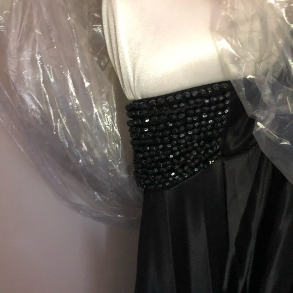 Homecoming Dress - Picture 3 of 3